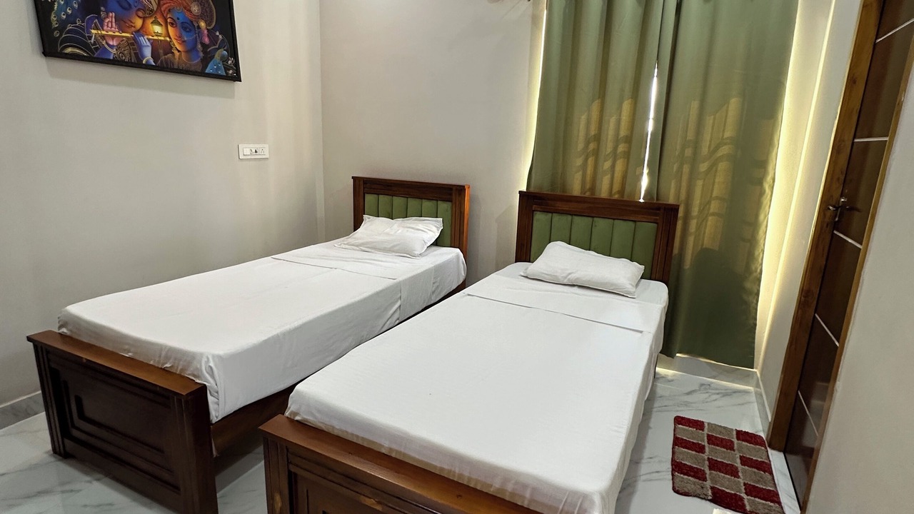 Photo of Bedroom in Mothilal Nagar