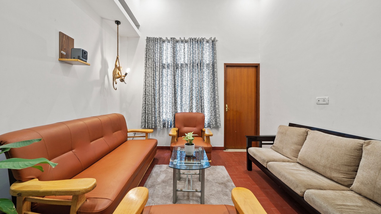Photo of Livingroom in BTM Layout