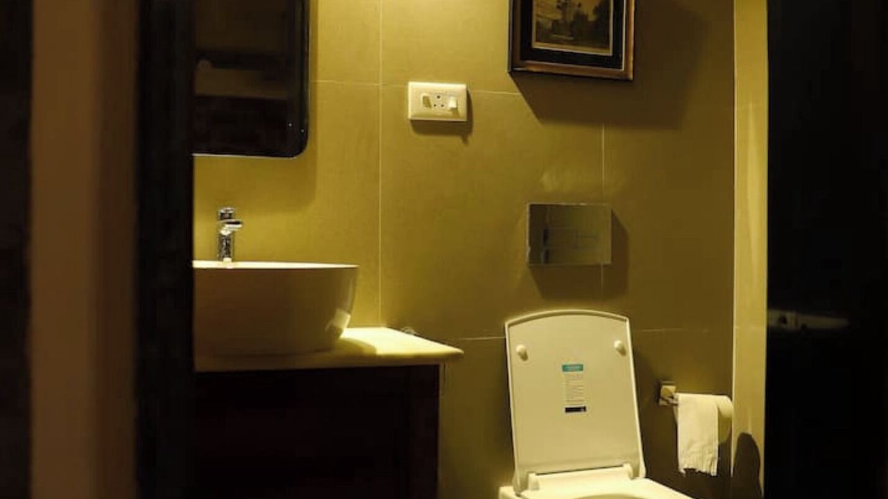 Photo of Bathroom in Bolpur