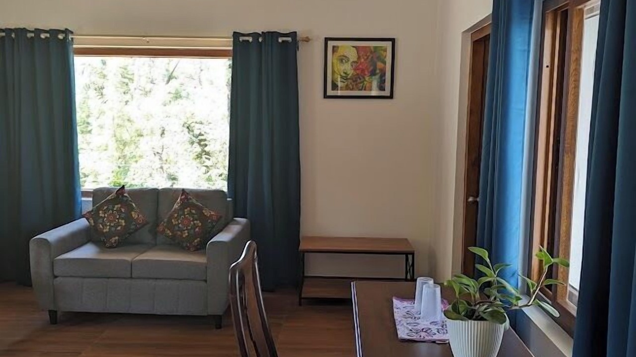 Photo of Bedroom in Somvarpet