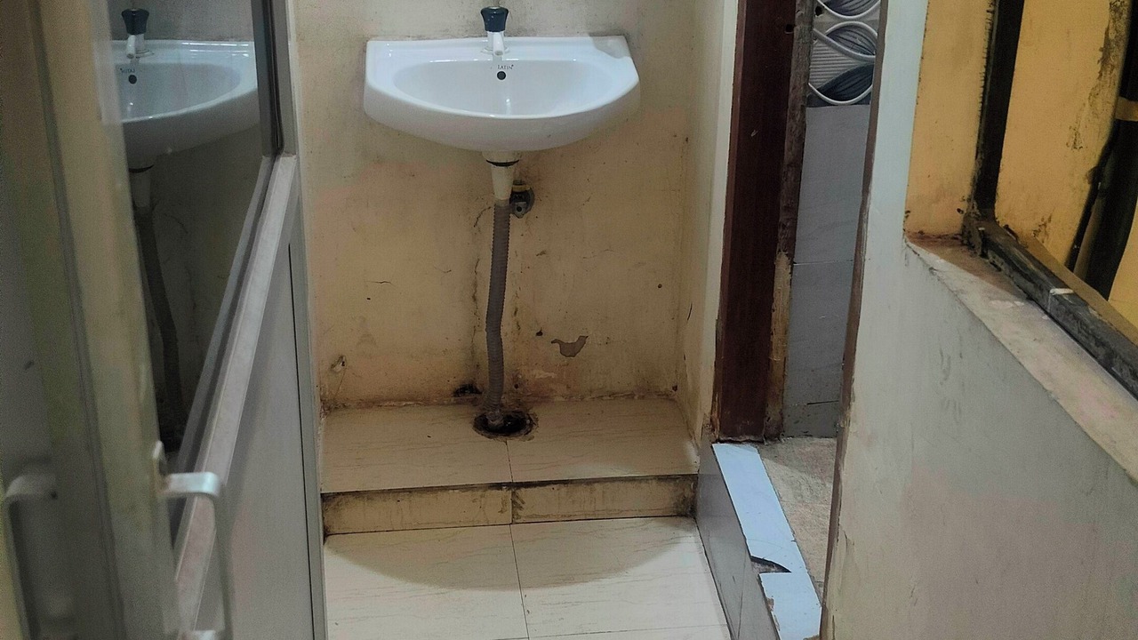 Photo of Bathroom in Raipur