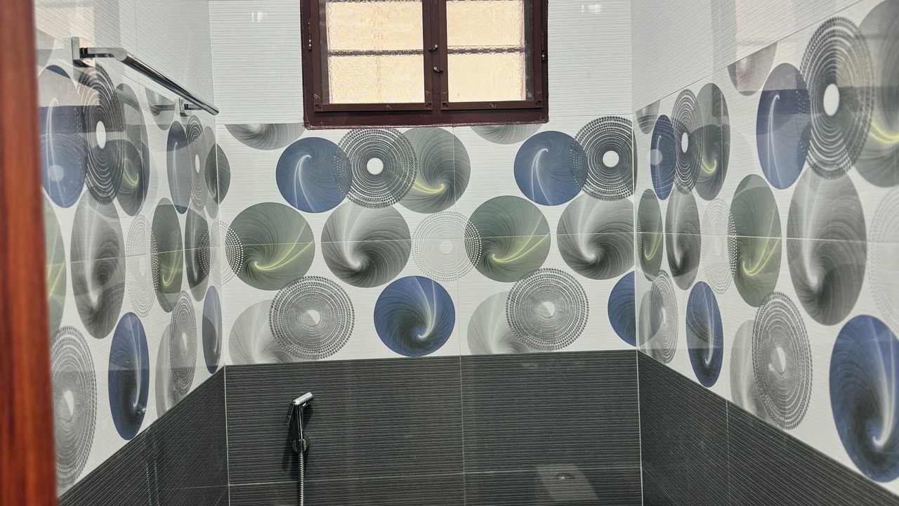 Photo of Bathroom in Nandambakkam