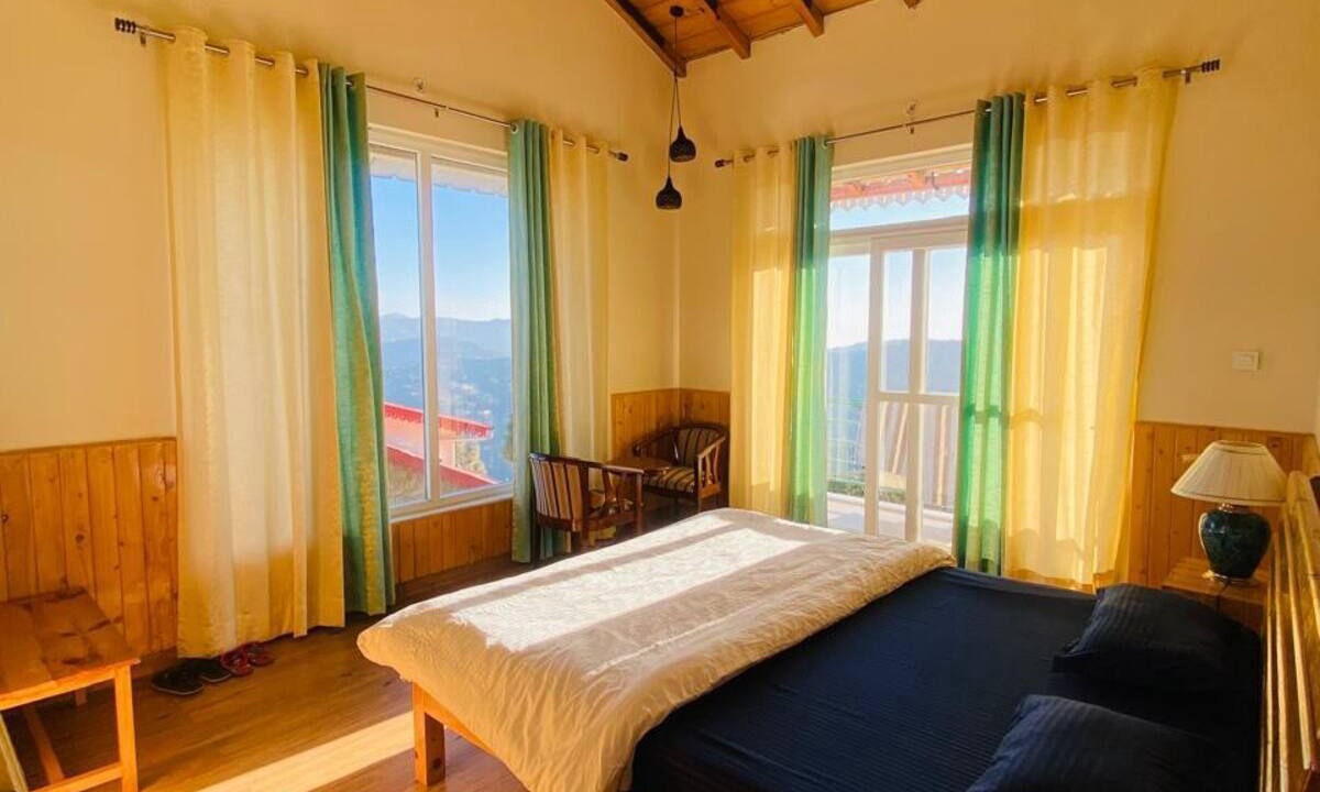 Photo of Bedroom in Mukteshwar