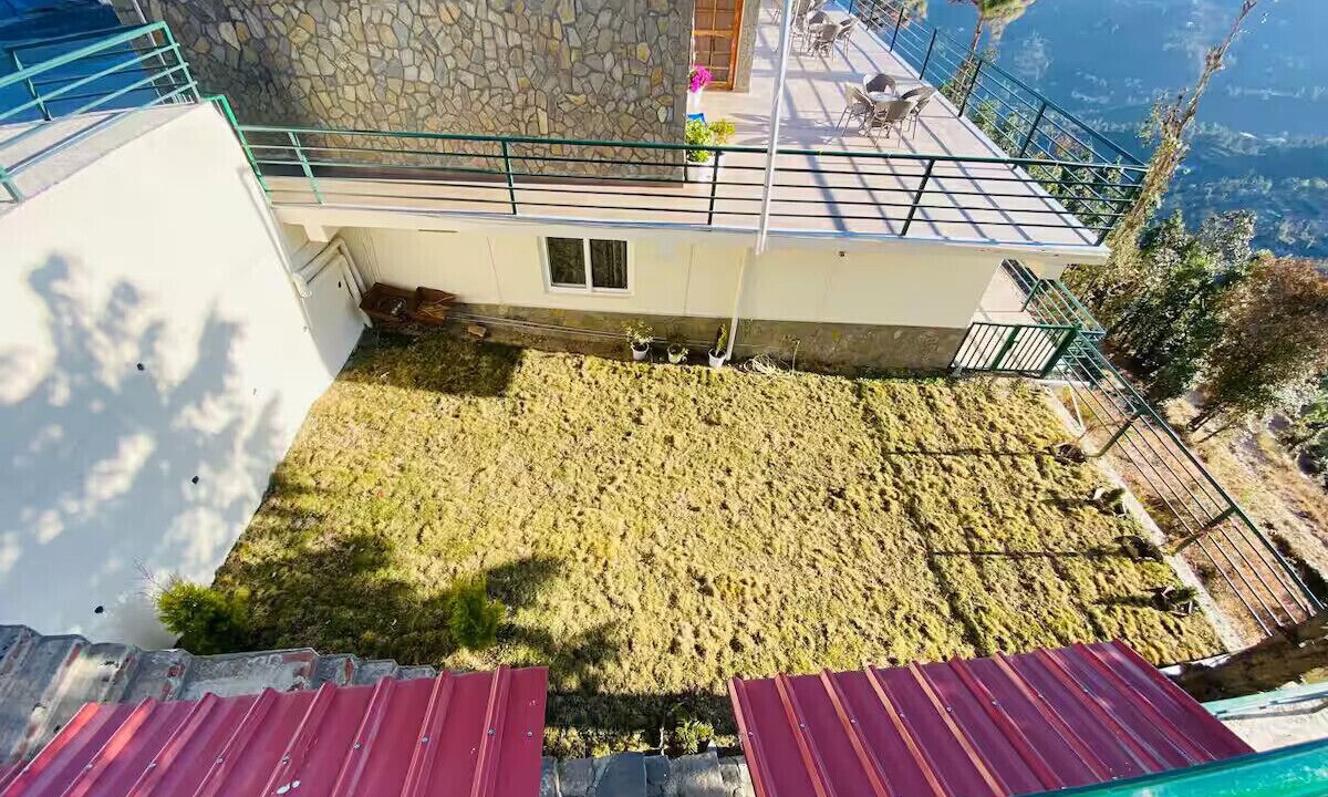 Photo of Patio Balcony in Mukteshwar