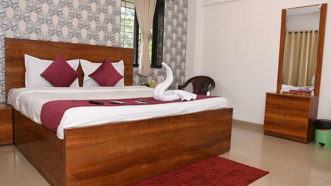 Photo of Bedroom in Kandivali East