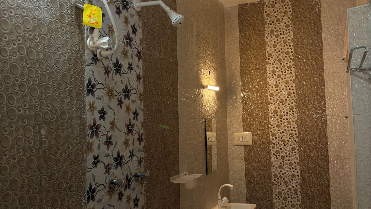 Photo of Bathroom in Mahabalipuram Beach