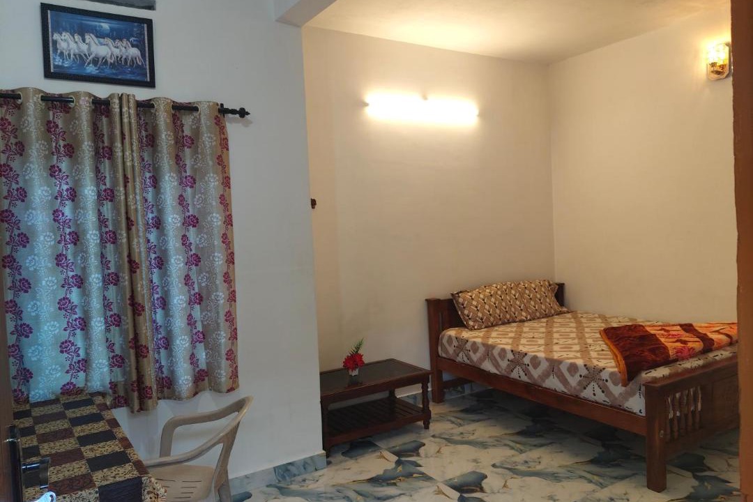 Photo of Bedroom in Periyur