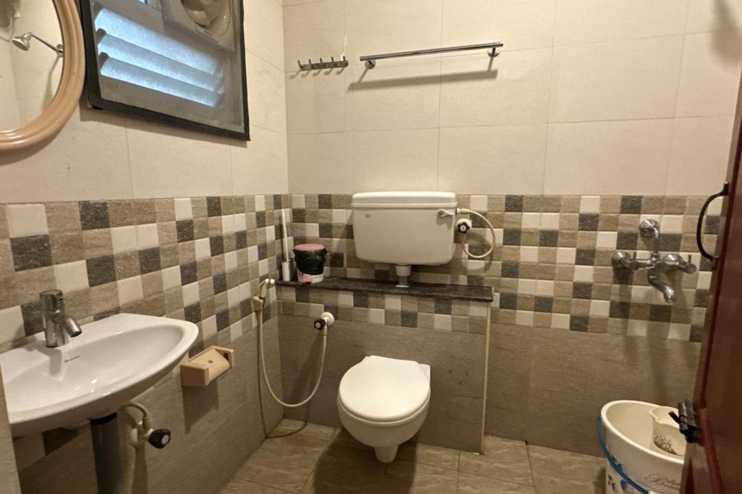 Photo of Bathroom in Singanallur