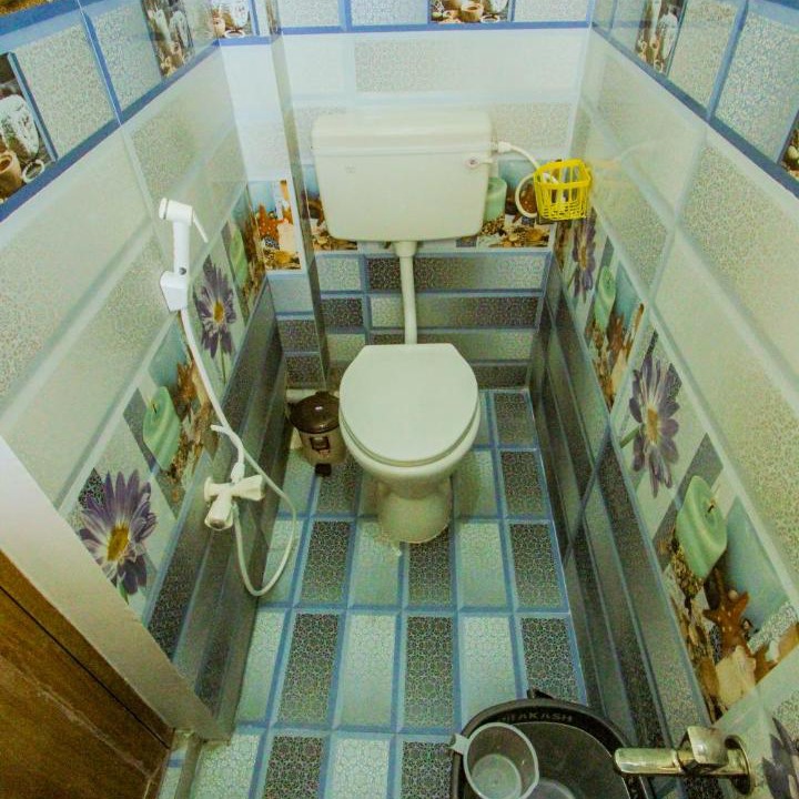 Photo of Bathroom in Tiruchirappalli
