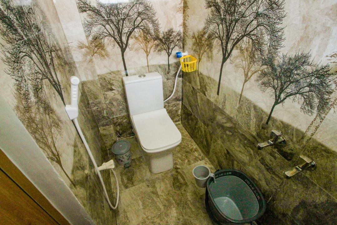 Photo of Bathroom in Tiruchirappalli