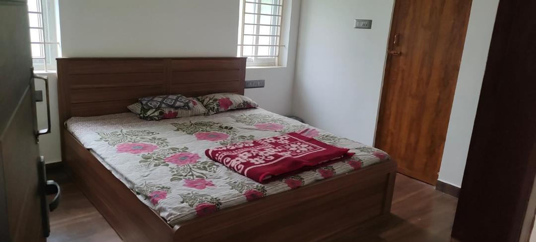 Photo of Bedroom in Sirumalai