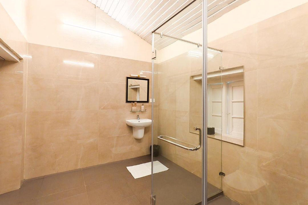 Photo of Bathroom in Valparai