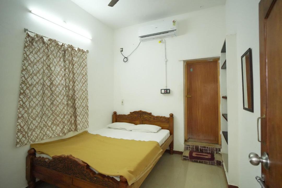 Photo of Bedroom in Kuilapalayam