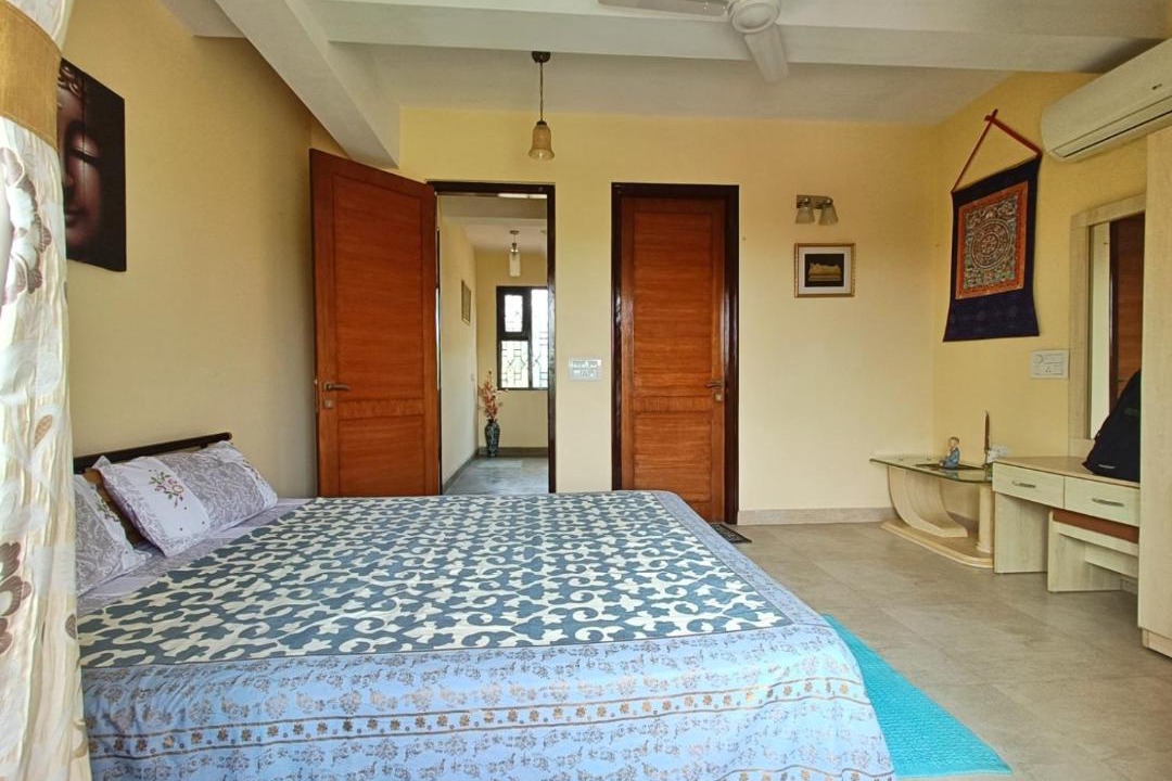 Photo of Bedroom in Raichak