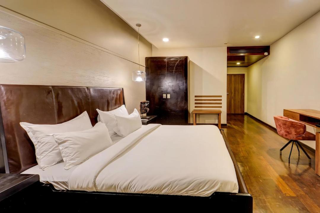 Photo of Bedroom in Thousand Lights West