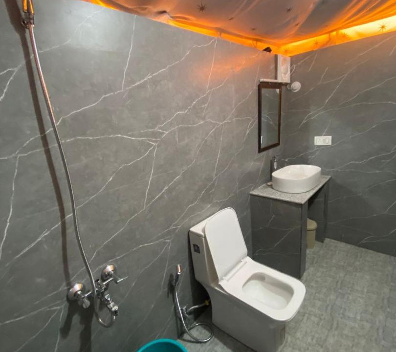 Photo of Bathroom in Naina Range