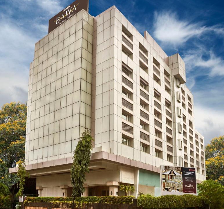 Photo of Buildings in Vile Parle East