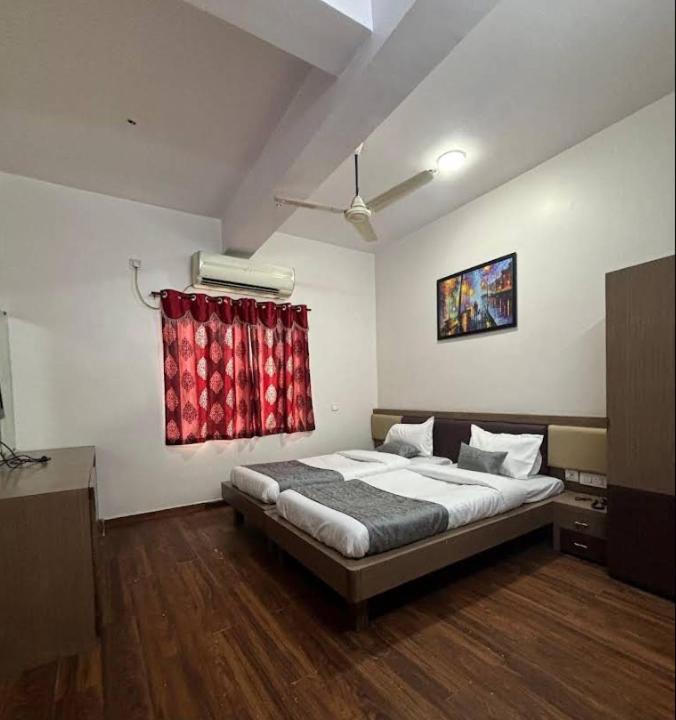 Photo of Bedroom in Sector V