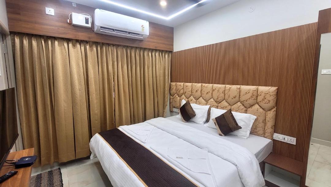 Photo of Bedroom in Thousand Lights