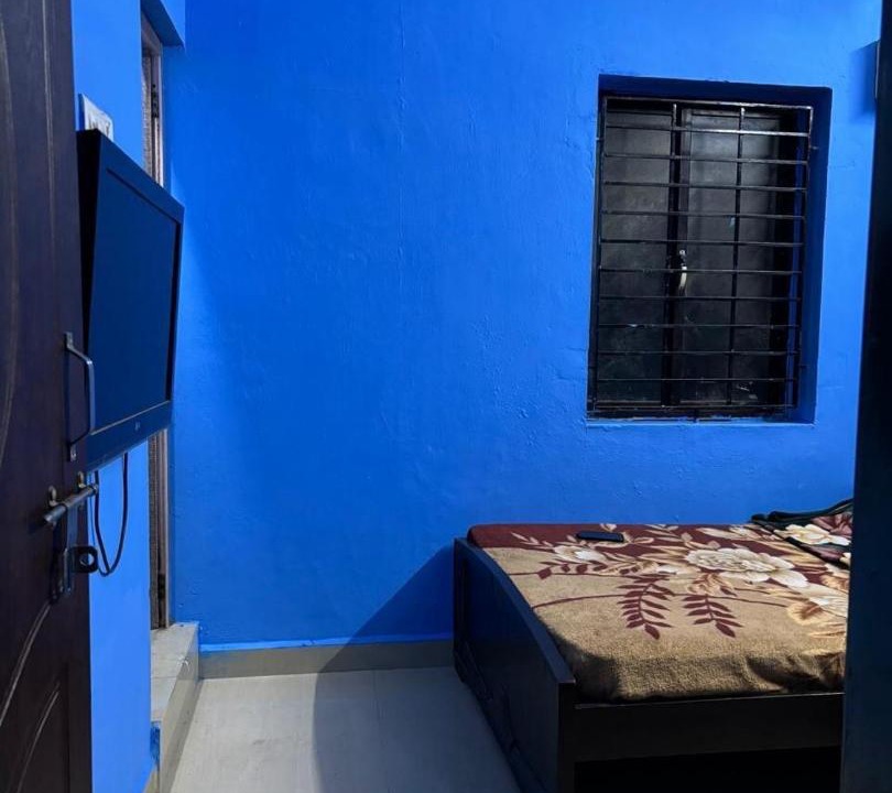 Photo of Bedroom in Taramani