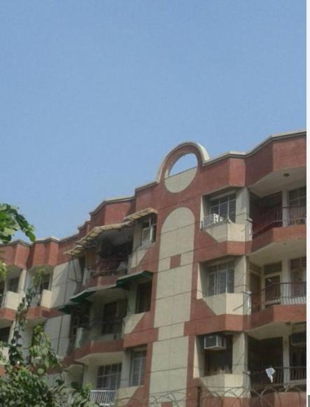 Photo of Buildings in College Square