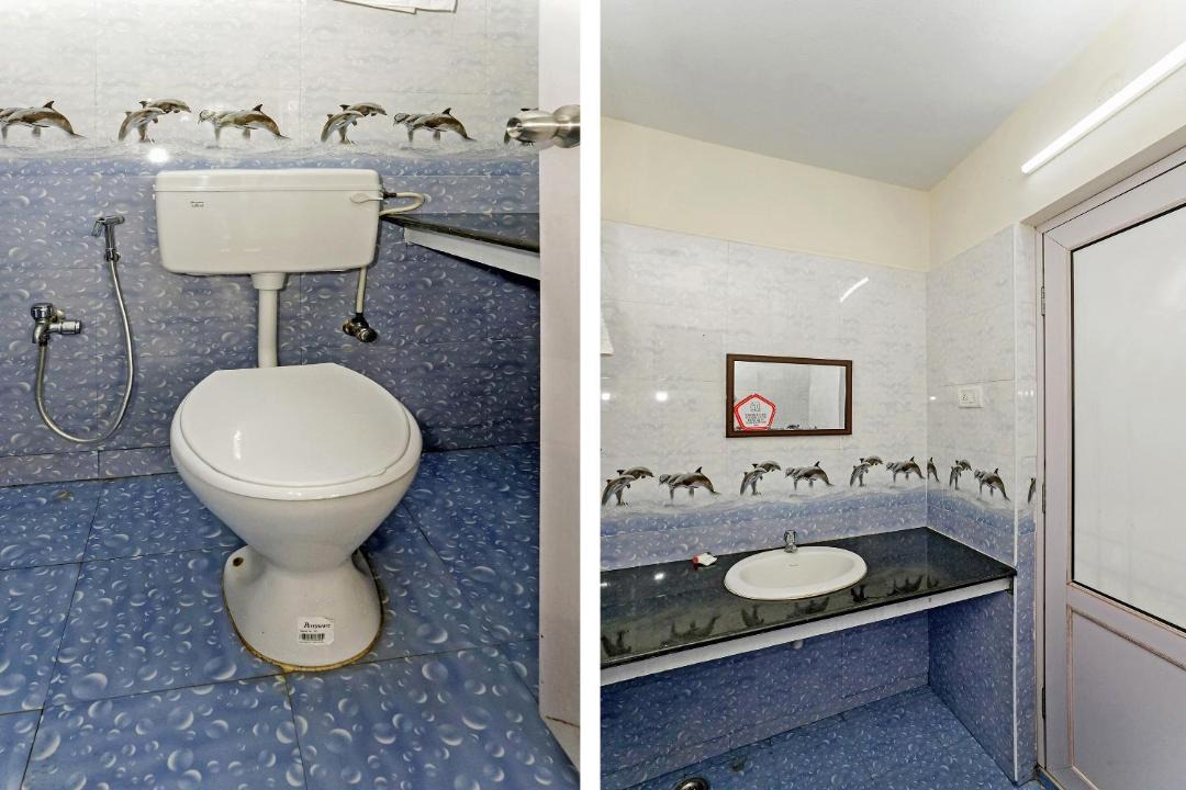 Photo of Bathroom in Ekkatuthangal