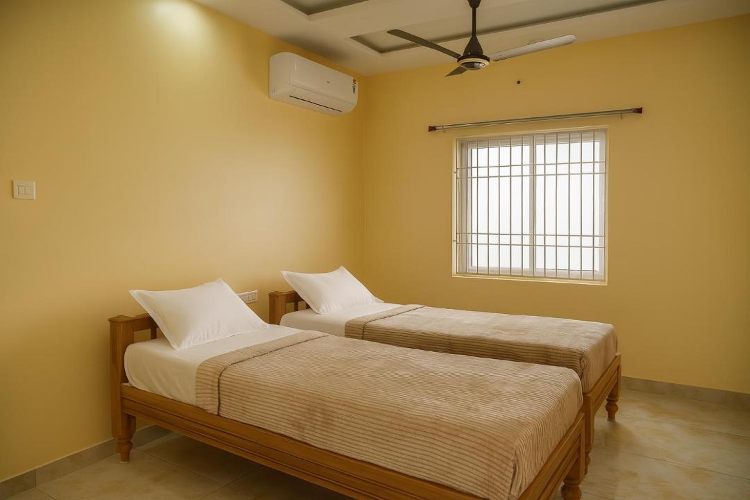 Photo of Bedroom in Tiruvallur