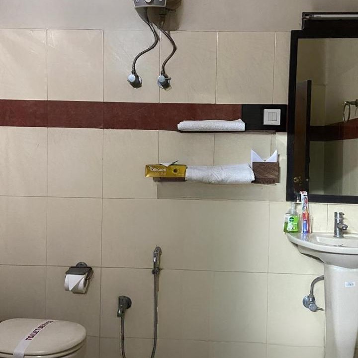 Photo of Bathroom in Bhowanipore