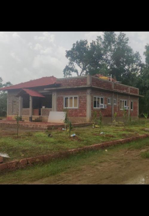Photo of Buildings in Poliem