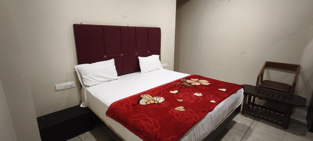 Photo of Bedroom in Dewas