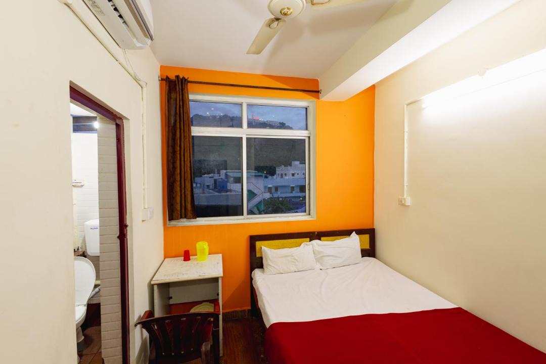Photo of Bedroom in Palani