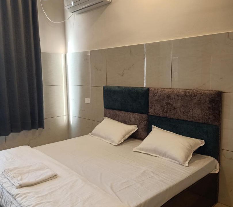 Photo of Bedroom in Mayapur