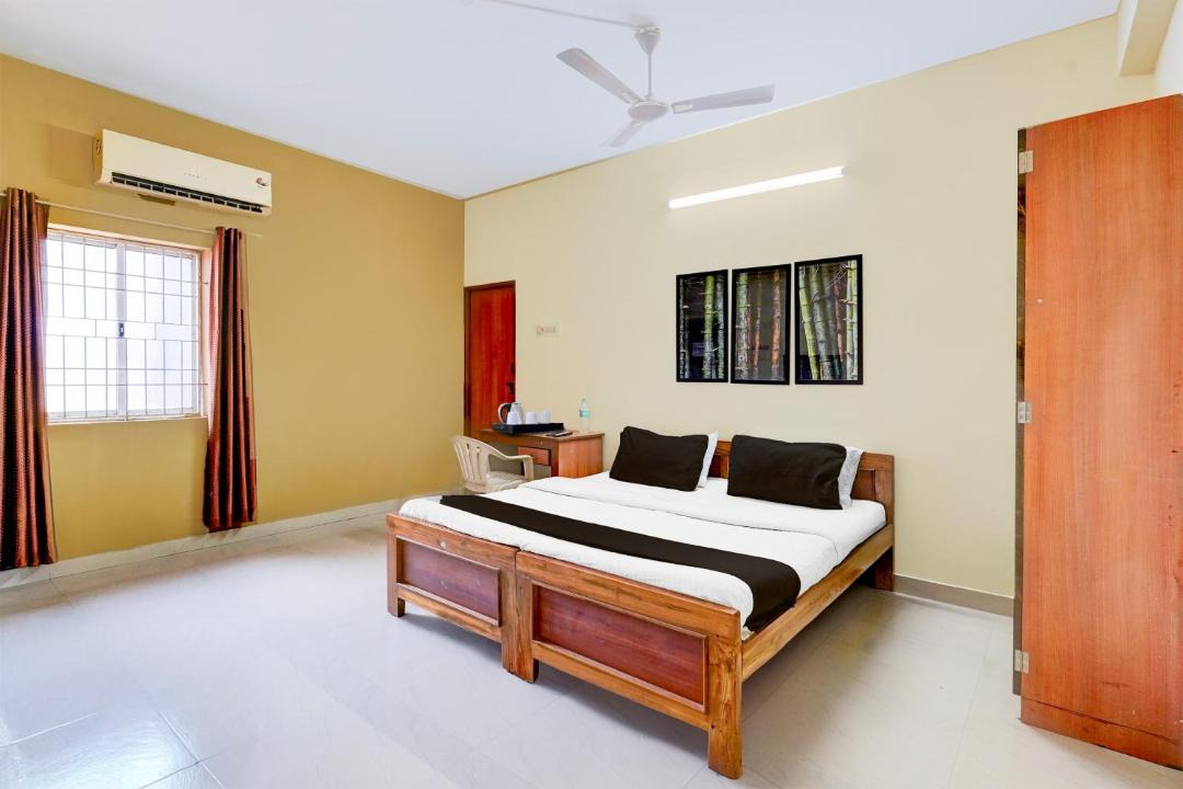 Photo of Bedroom in Perambur