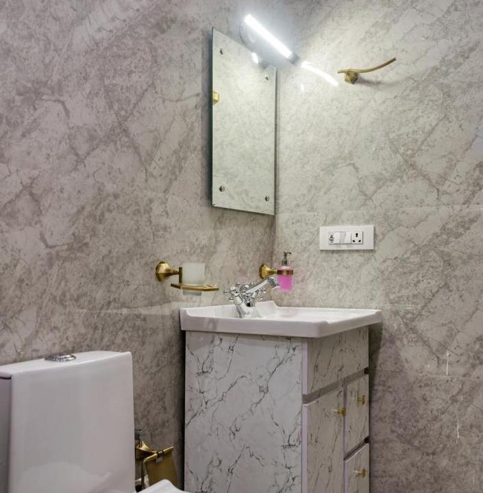 Photo of Bathroom in Jakh
