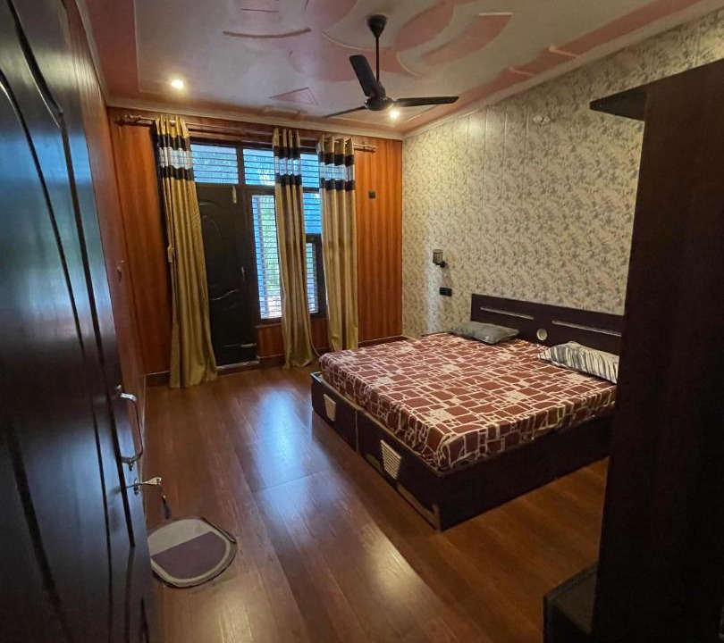Photo of Bedroom in Tapovan