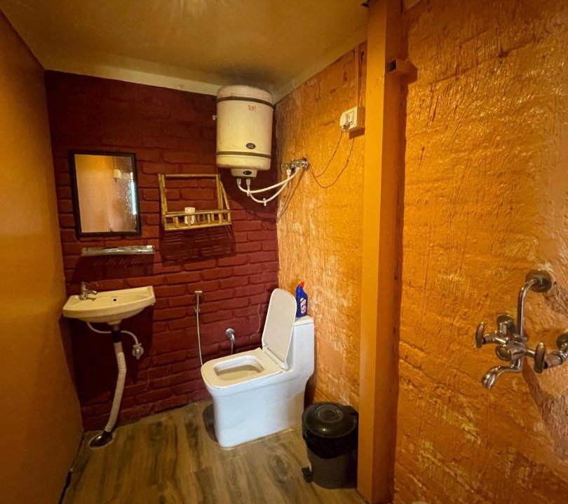 Photo of Bathroom in Tapovan