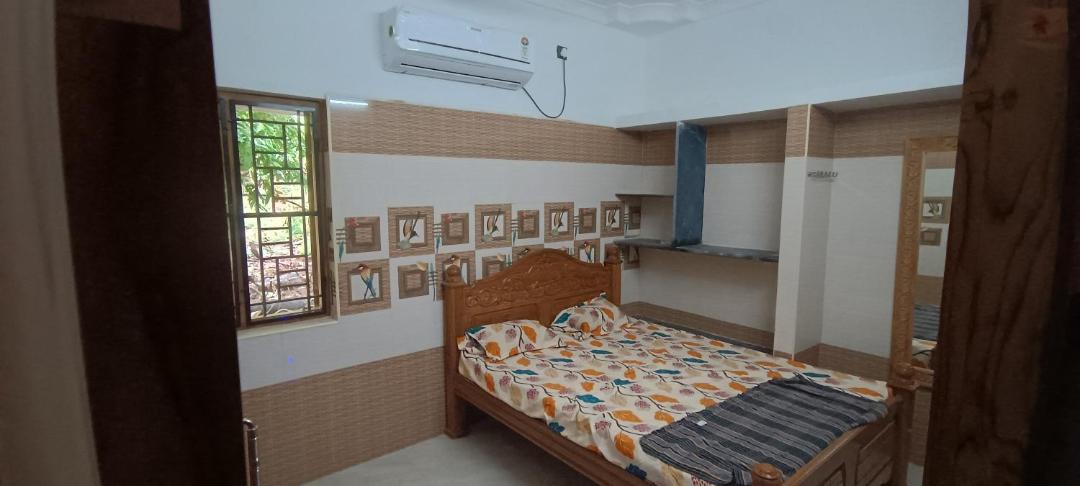 Photo of Bedroom in Courtallam