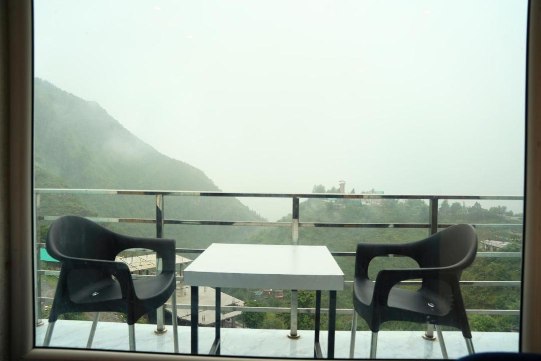 Photo of Patio Balcony in Mussoorie