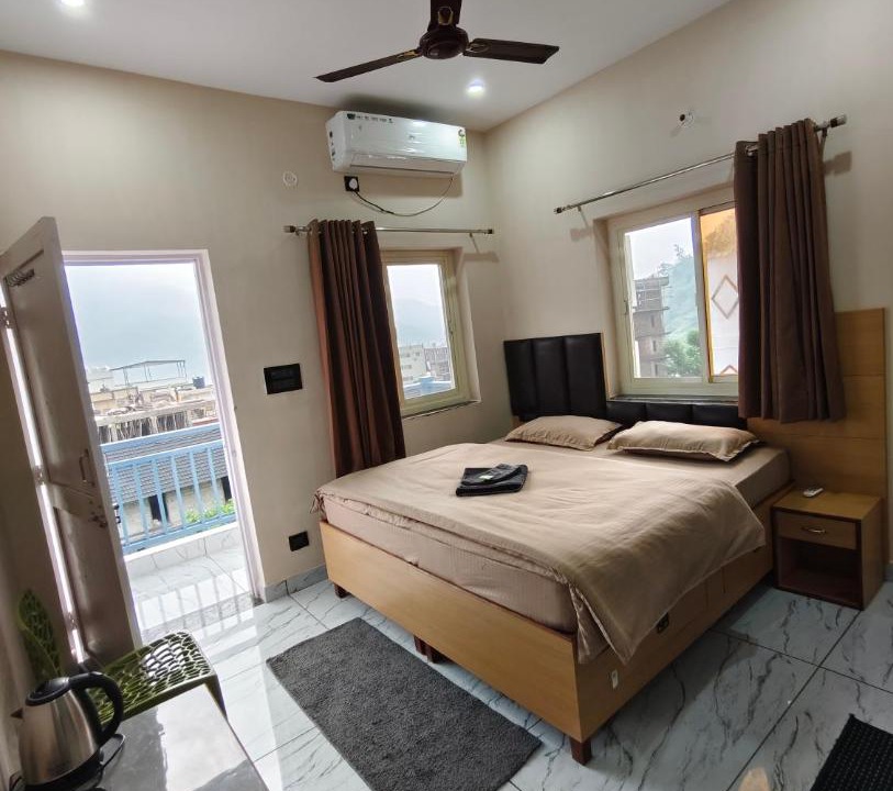 Photo of Bedroom in Tapovan