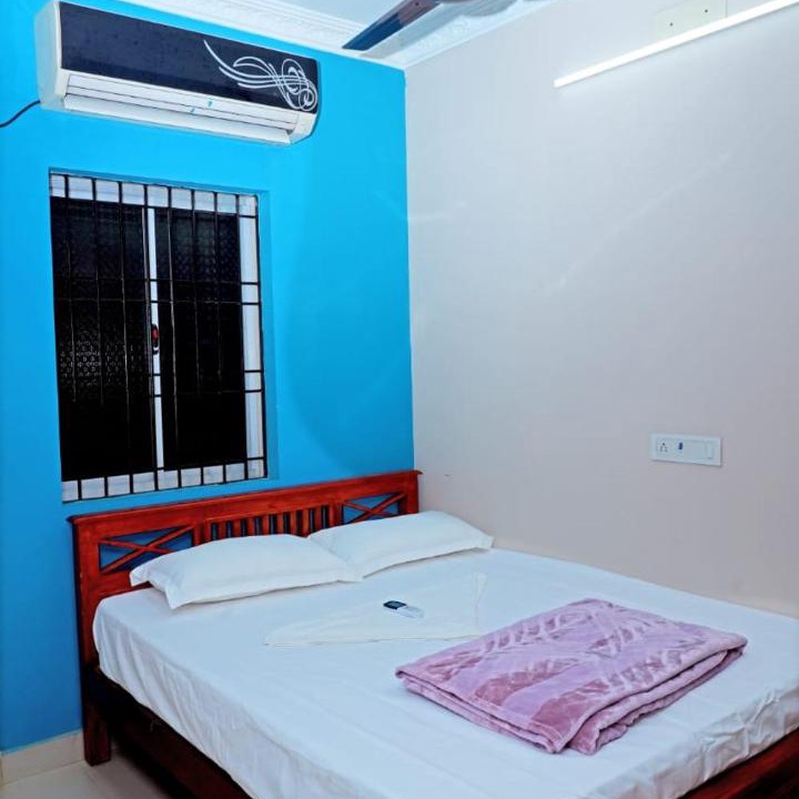 Photo of Bedroom in Enathur