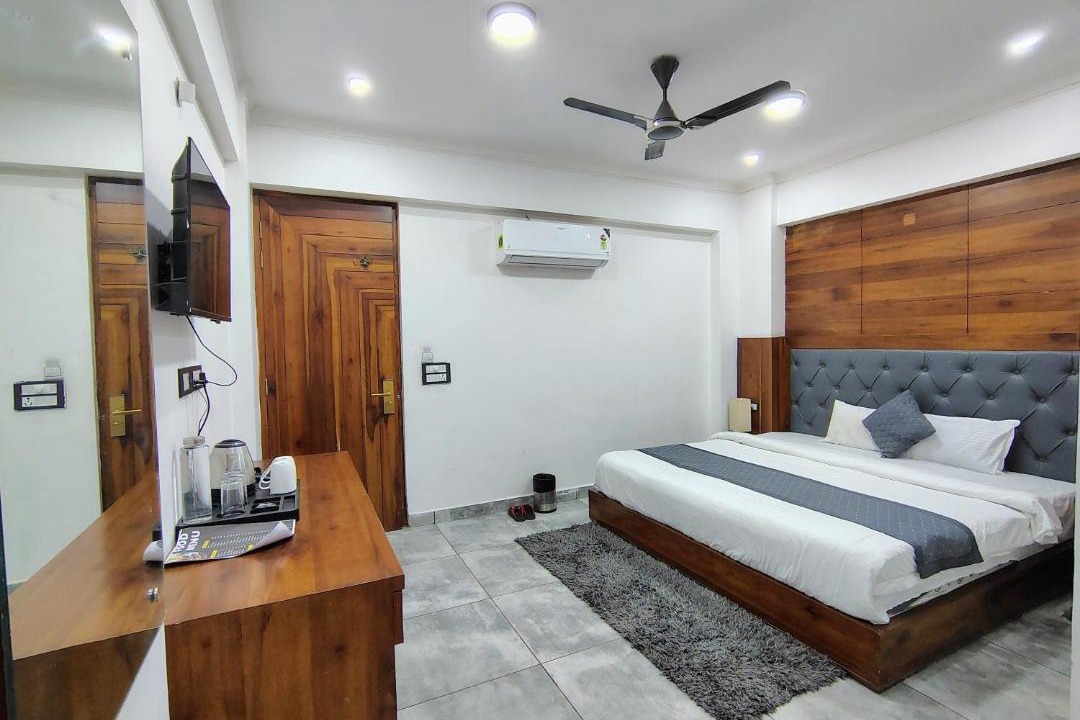 Photo of Bedroom in Tapovan