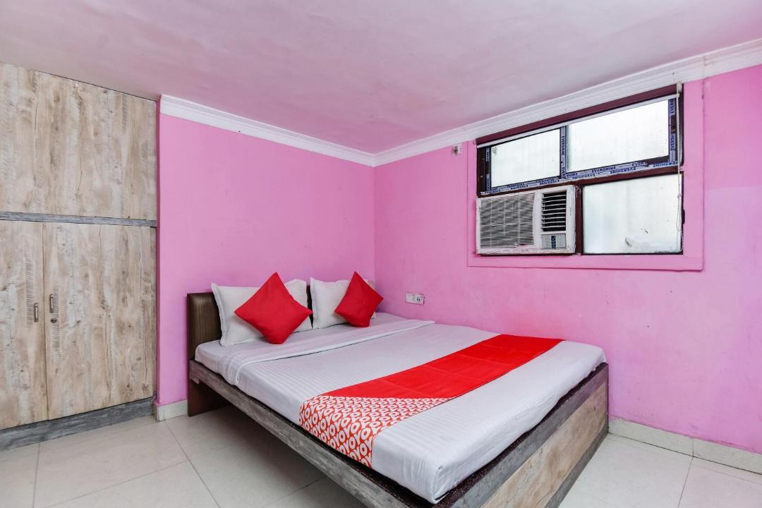 Photo of Bedroom in Dharmatala