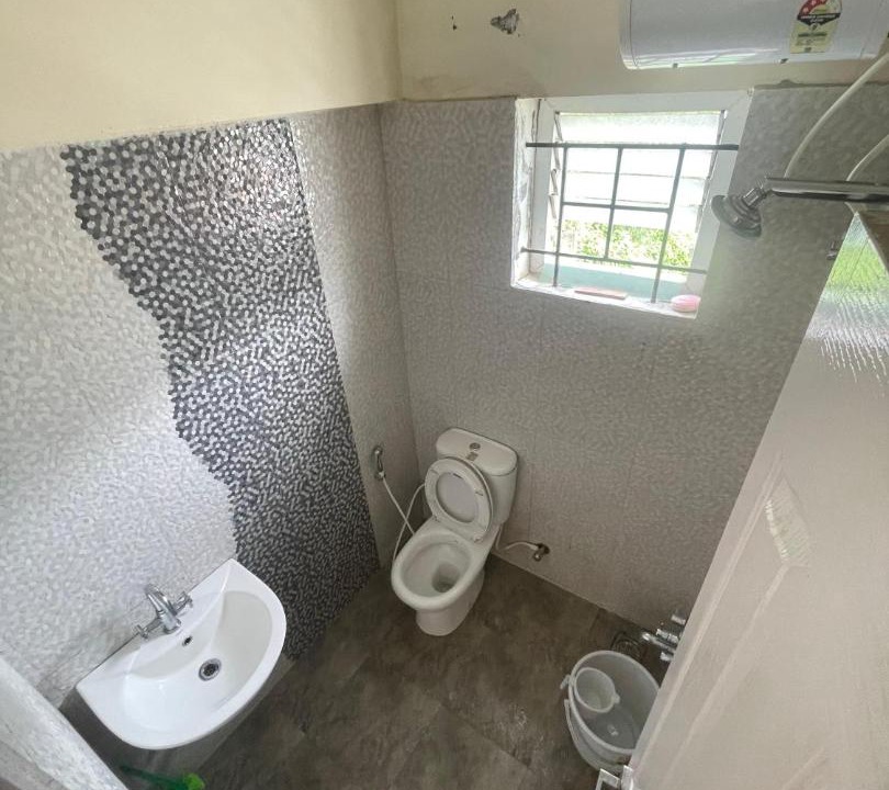 Photo of Bathroom in Ooty