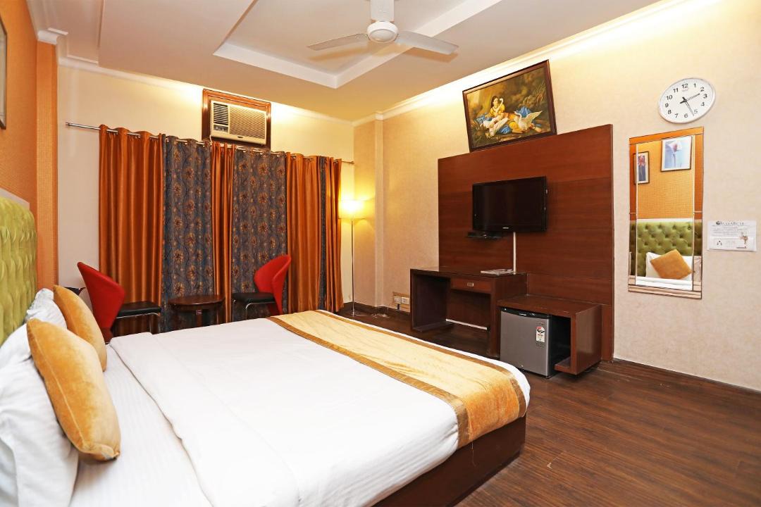 Photo of Bedroom in DLF City