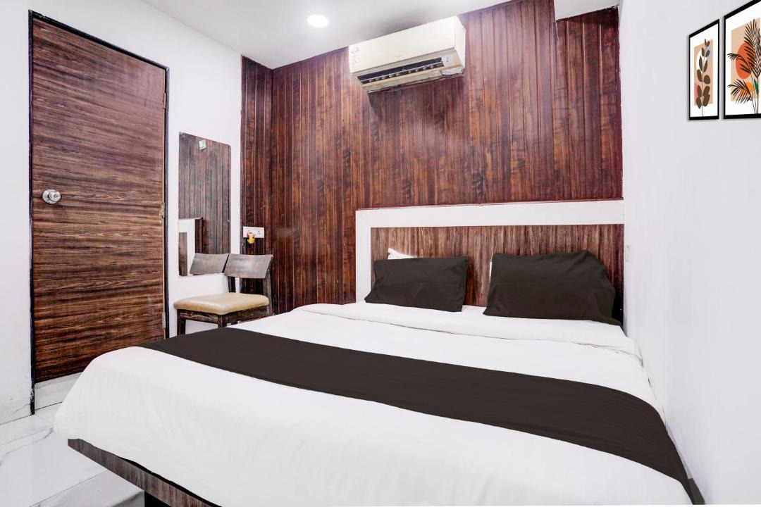 Photo of Bedroom in Andheri West