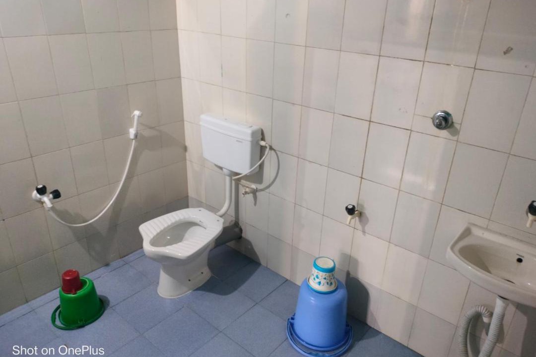 Photo of Bathroom in Murudeshwara