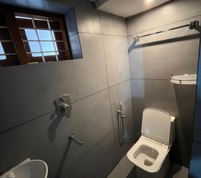 Photo of Bathroom in Alwaye