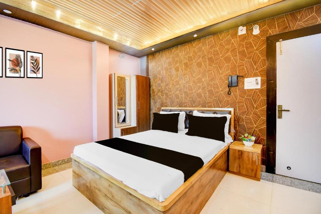 Photo of Bedroom in Rampur Hat