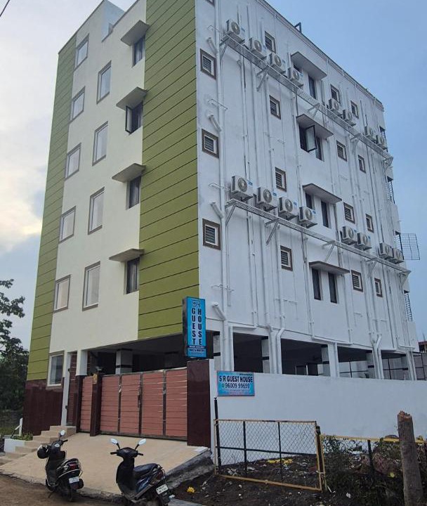 Photo of Buildings in Siruseri