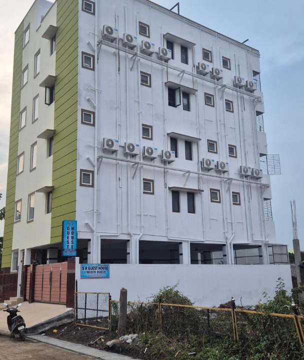Photo of Buildings in Siruseri